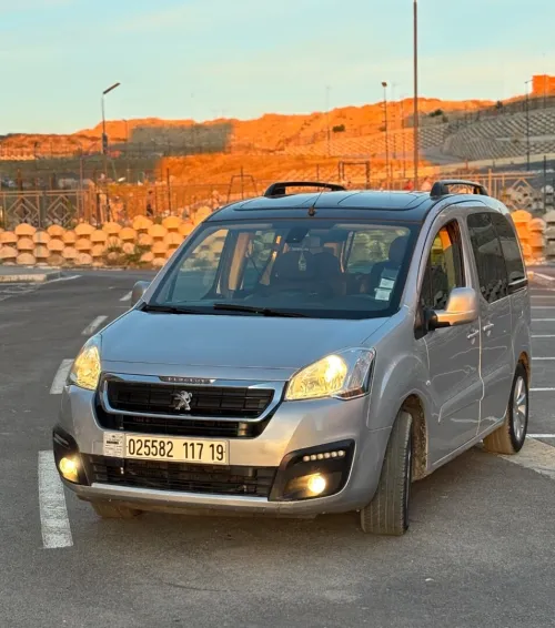 Peugeot Partner 2017 Tepee