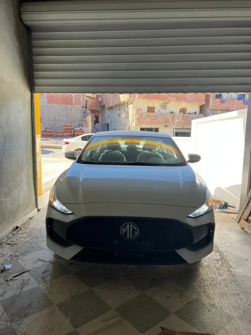 MG MG5 2026 M5