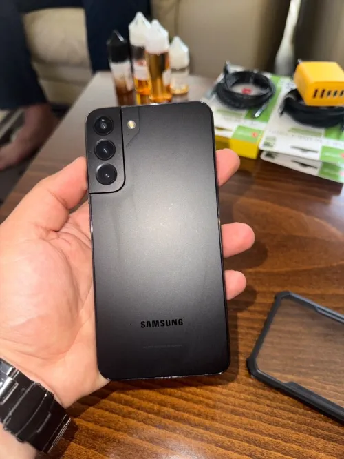 S22 plus 256g Samsung