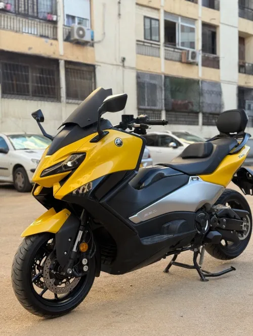 Yamaha Tmax562 2022
