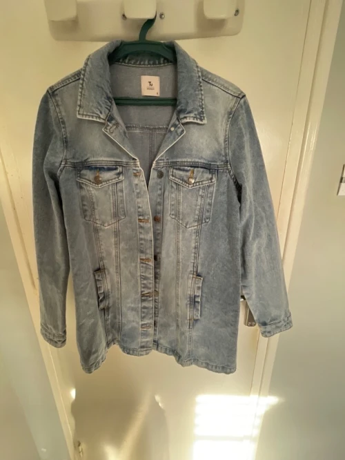 Veste en jean femme Taille 16 ans  Quasi neuve