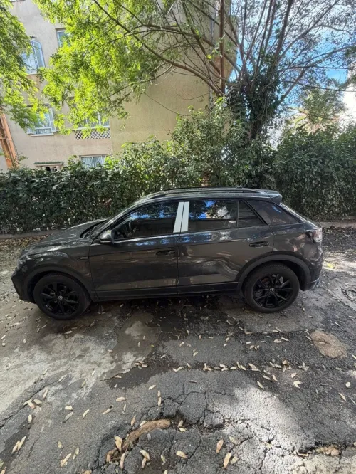 Volkswagen T-Roc 2025 R-Line 