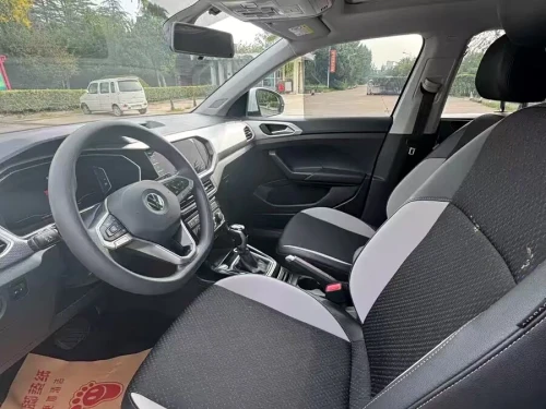 Volkswagen Tacqua 2024 Rline