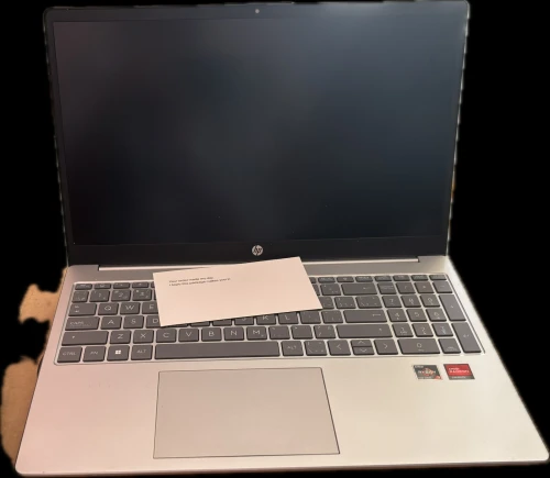 HP Laptop AMD Rayzen 3 7320U