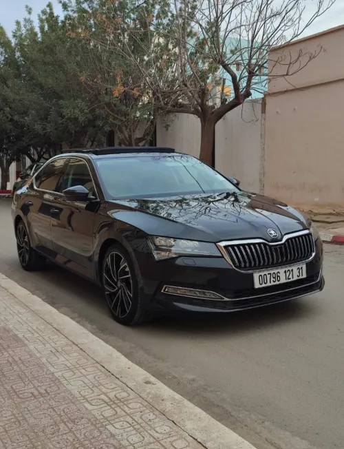 Skoda Superb 2021 Laurin&Klement