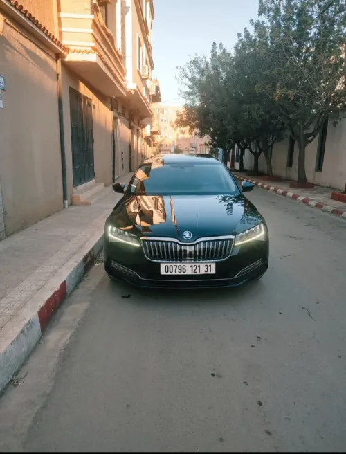 Skoda Superb 2021 Laurin&Klement