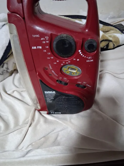 Radio poste tres bon etat