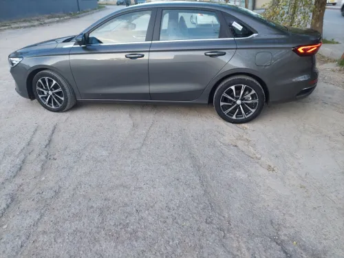 Geely Emgrand 2026 