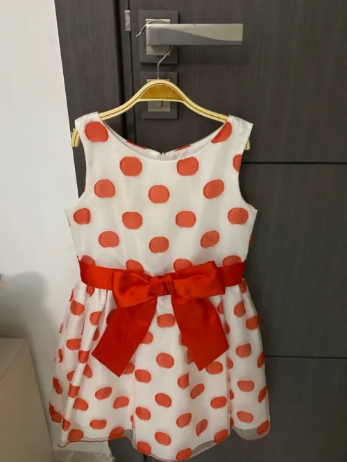 Robe neuve 7 an Prix choc !