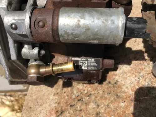 Pompe injection (hp) 1.4 tdci(hdi) continental simens d'origine 