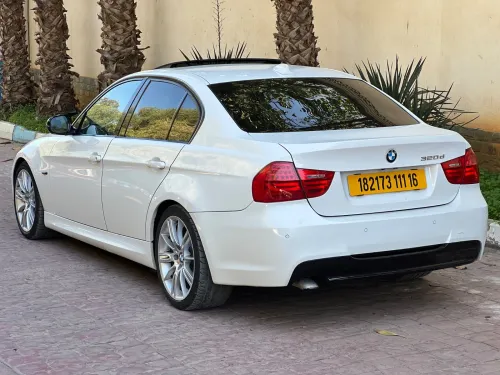 BMW Série 3 2011 Sport