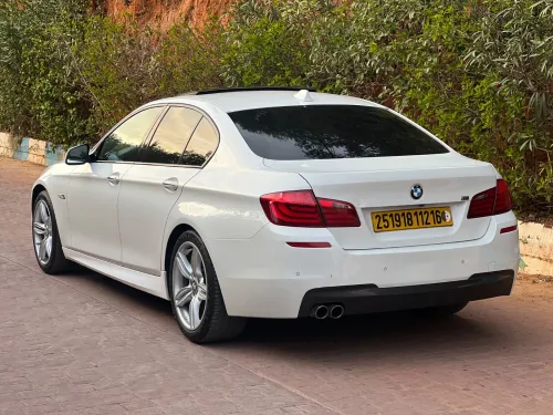 BMW Série 5 2012 525d sport