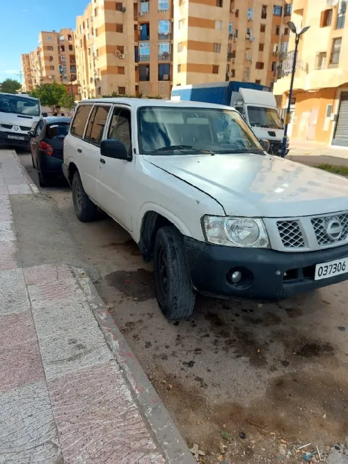 Nissan Patrol Long 2010 