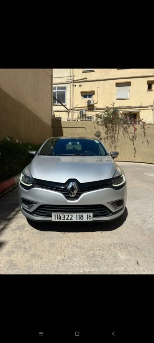 Clio 4 Giti line 2018 Aaaaa