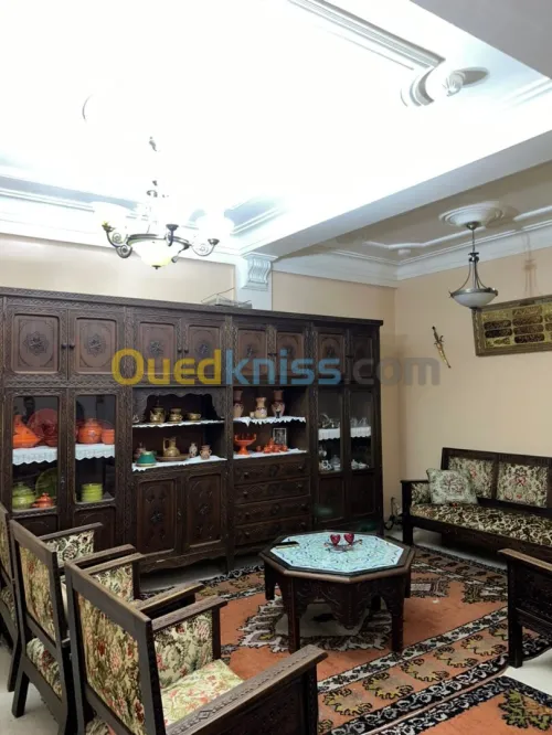 Salon antiquité 