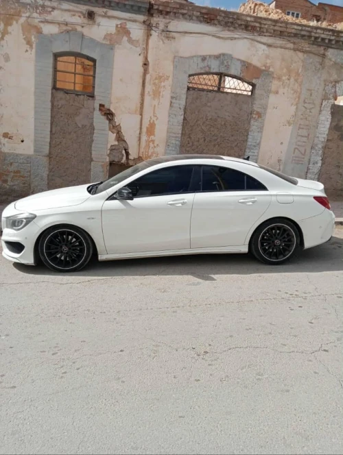 Mercedes CLA 2014  Coupé Edition One