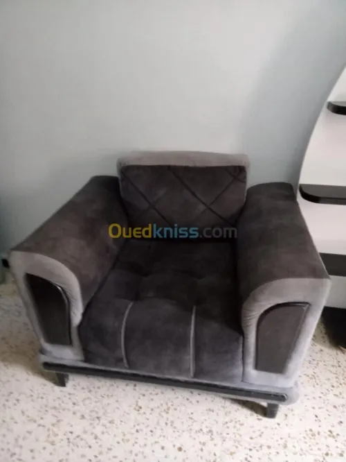 Fauteuil 4mlioncentime négociable