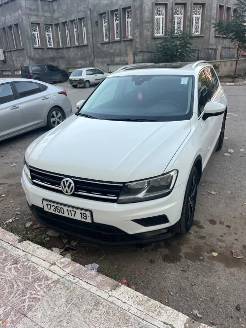 Volkswagen Tiguan 2017 Drive 