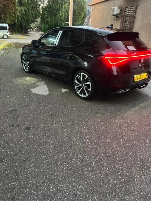 Seat Leon 2021 Fr beats