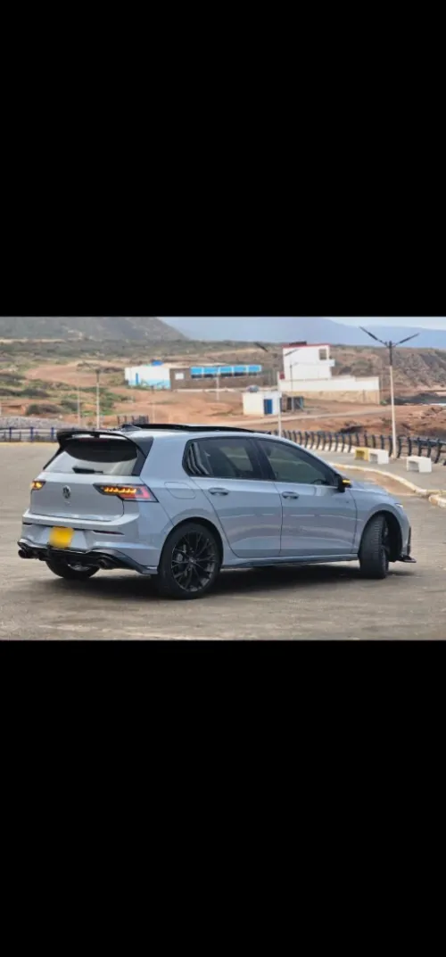 Volkswagen Golf 8 2025 R