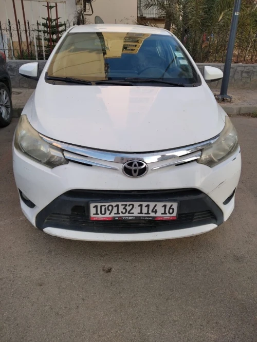 Toyota Yaris 2014 Lounge