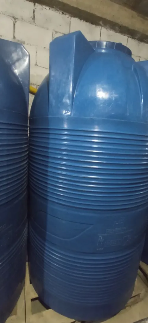 10 citernes 2000L