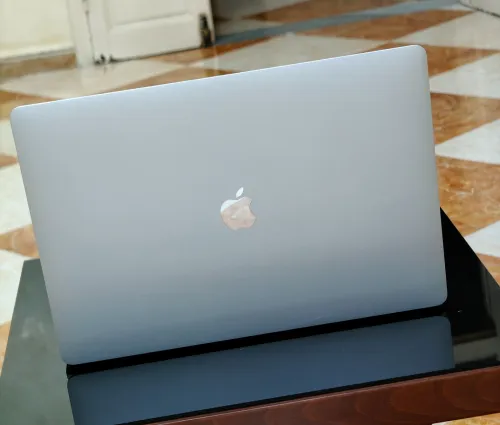 Macbook pro  i9 2019 16/1to 