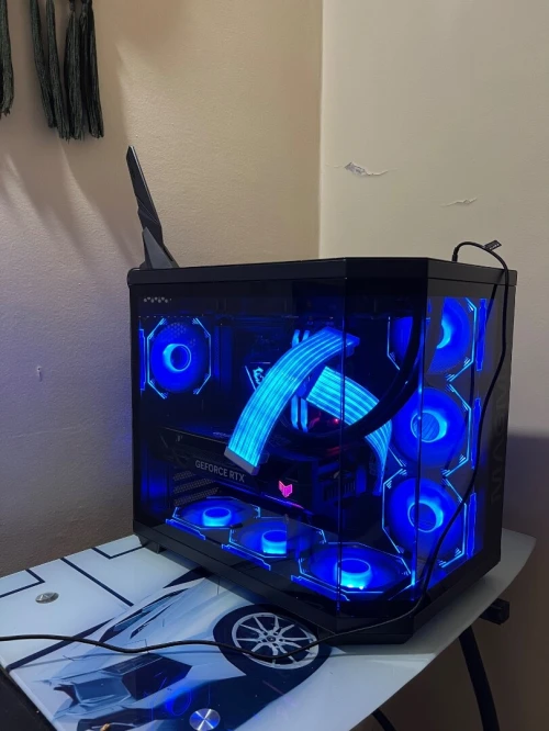 Pc gamer high end and station for work + monitors 280 hz