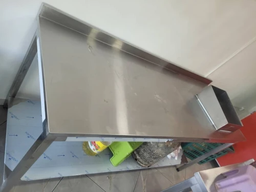 2 Table inox