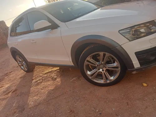 Audi Q5 2012 Off Road Pack Tech