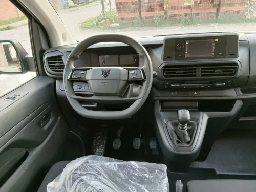 Peugeot Expert 2025 Combi