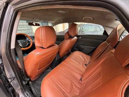 Hyundai Accent RB  4 portes 2018 Accent RB  4 portes