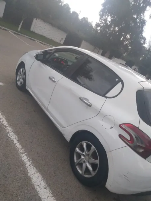Peugeot 208 2014 Active