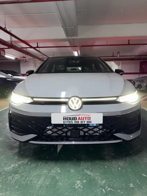 Volkswagen Golf 8.5 2025 R line