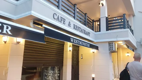 store extérieur sur mesure llaza 2024