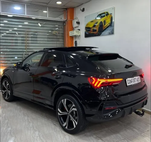 Audi Q3 2024 Slin