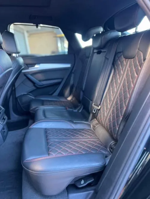 Audi Q5 2023 Slin