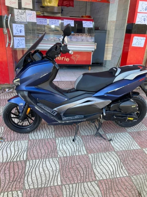 Vmax 200 2025