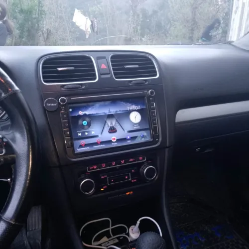 Volkswagen Golf 6 2011 Team
