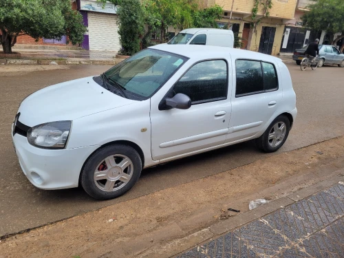 Renault Clio Campus 2015 Clio Campus