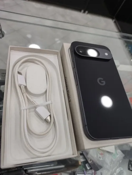 Google Pixel 9 128/12 boîte 🇬🇧