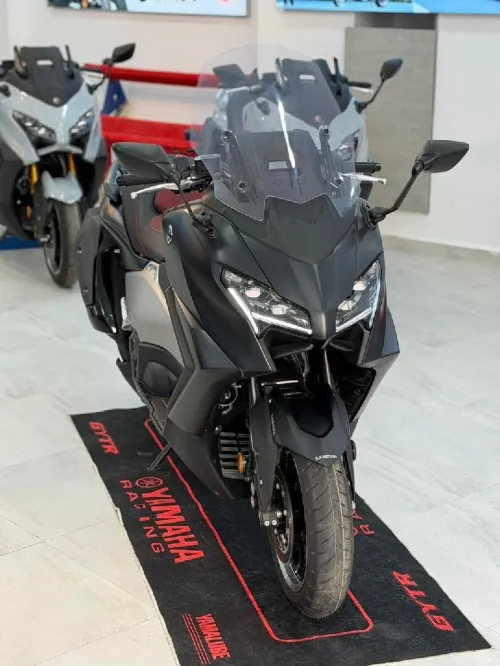 Yamaha Tmax 2026