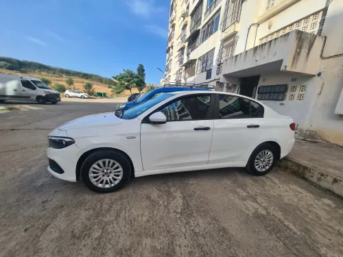 Fiat Tipo Sedan 2023 