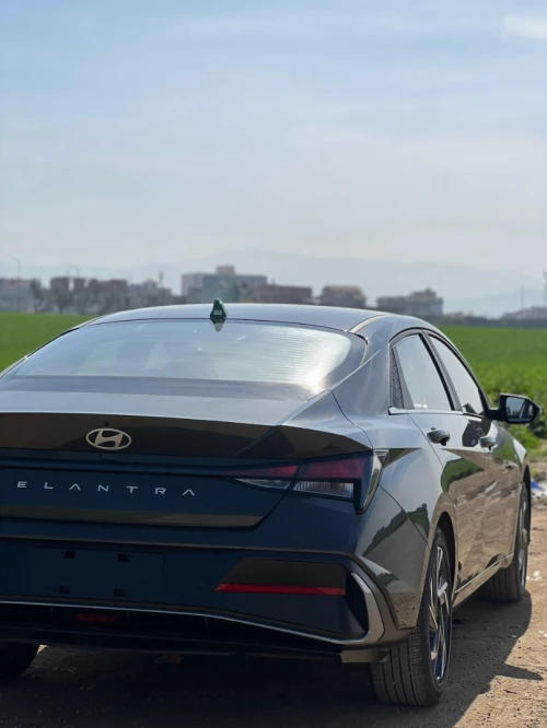 Hyundai Elentra 2025 