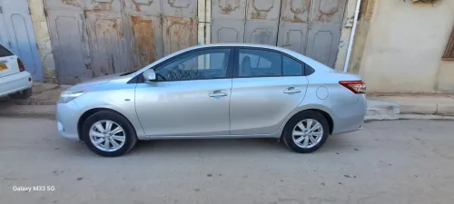 Toyota Yaris Sedan 2014 Play