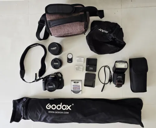 Canon 650D avec Accessoires