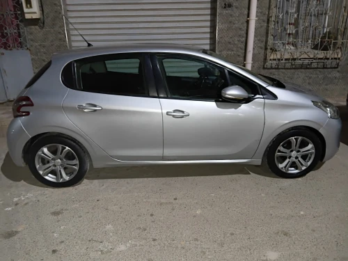 Peugeot 208 2013 Active