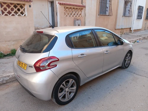 Peugeot 208 2013 Active