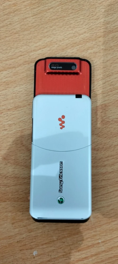 Sony ericsson W580i