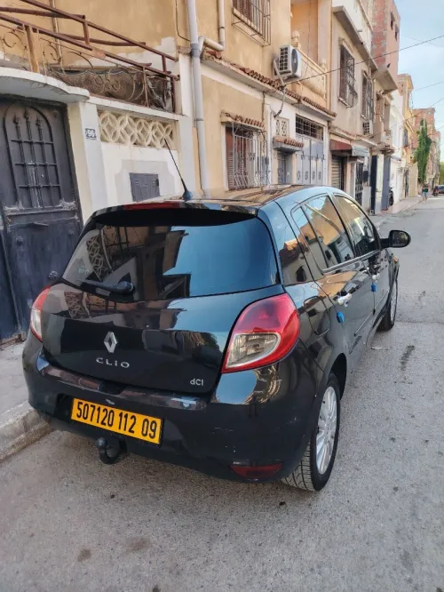 Renault Clio 3 2012 Night and Day